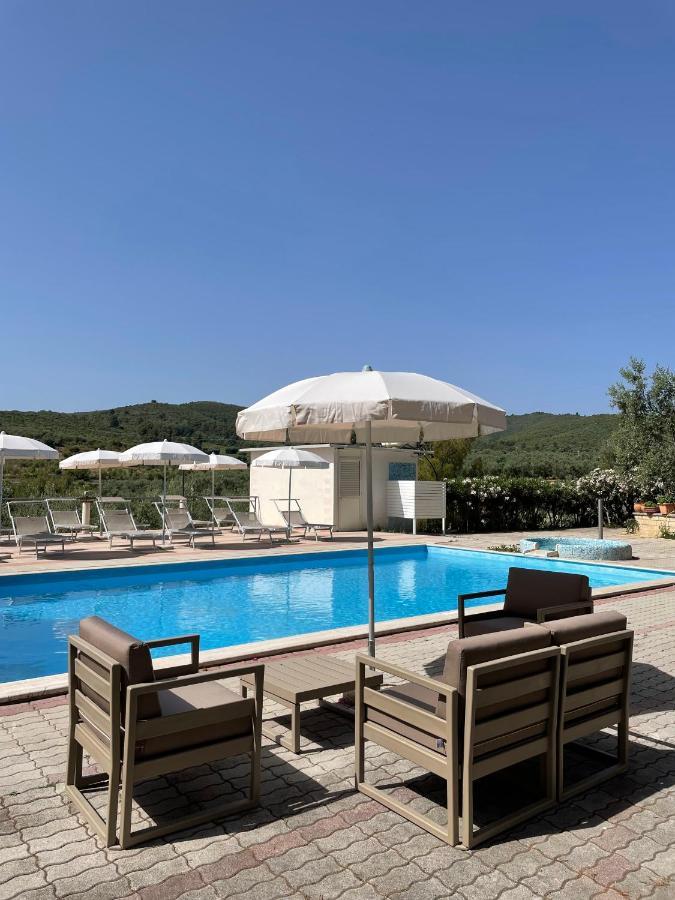 Residence San Luca Vieste Bagian luar foto