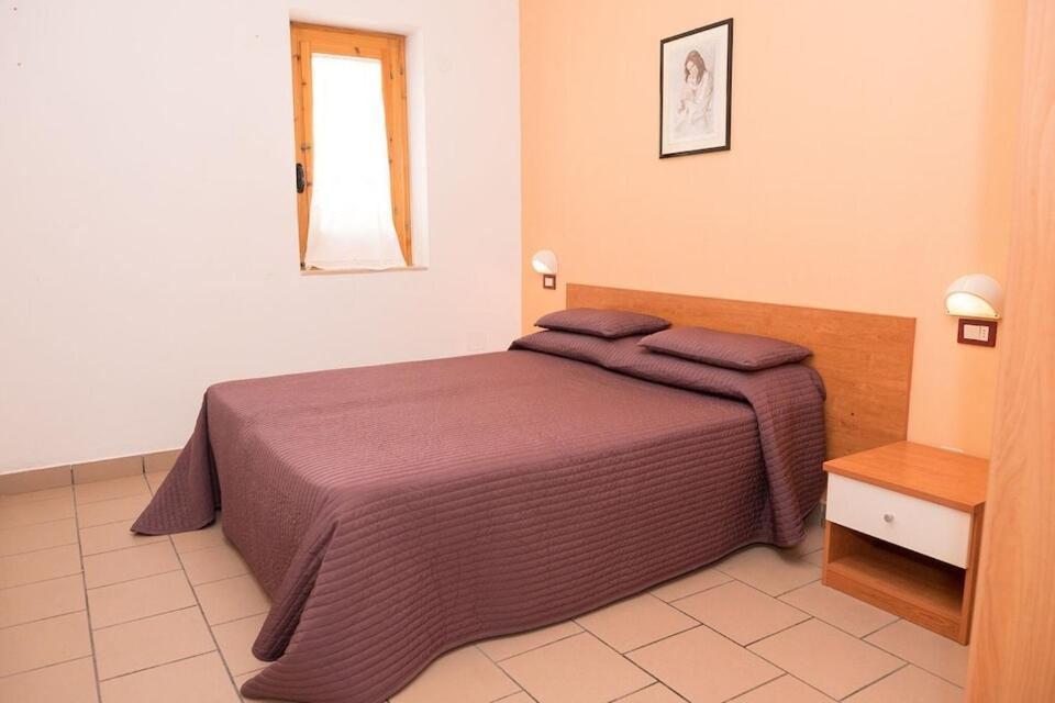 Residence San Luca Vieste Bagian luar foto
