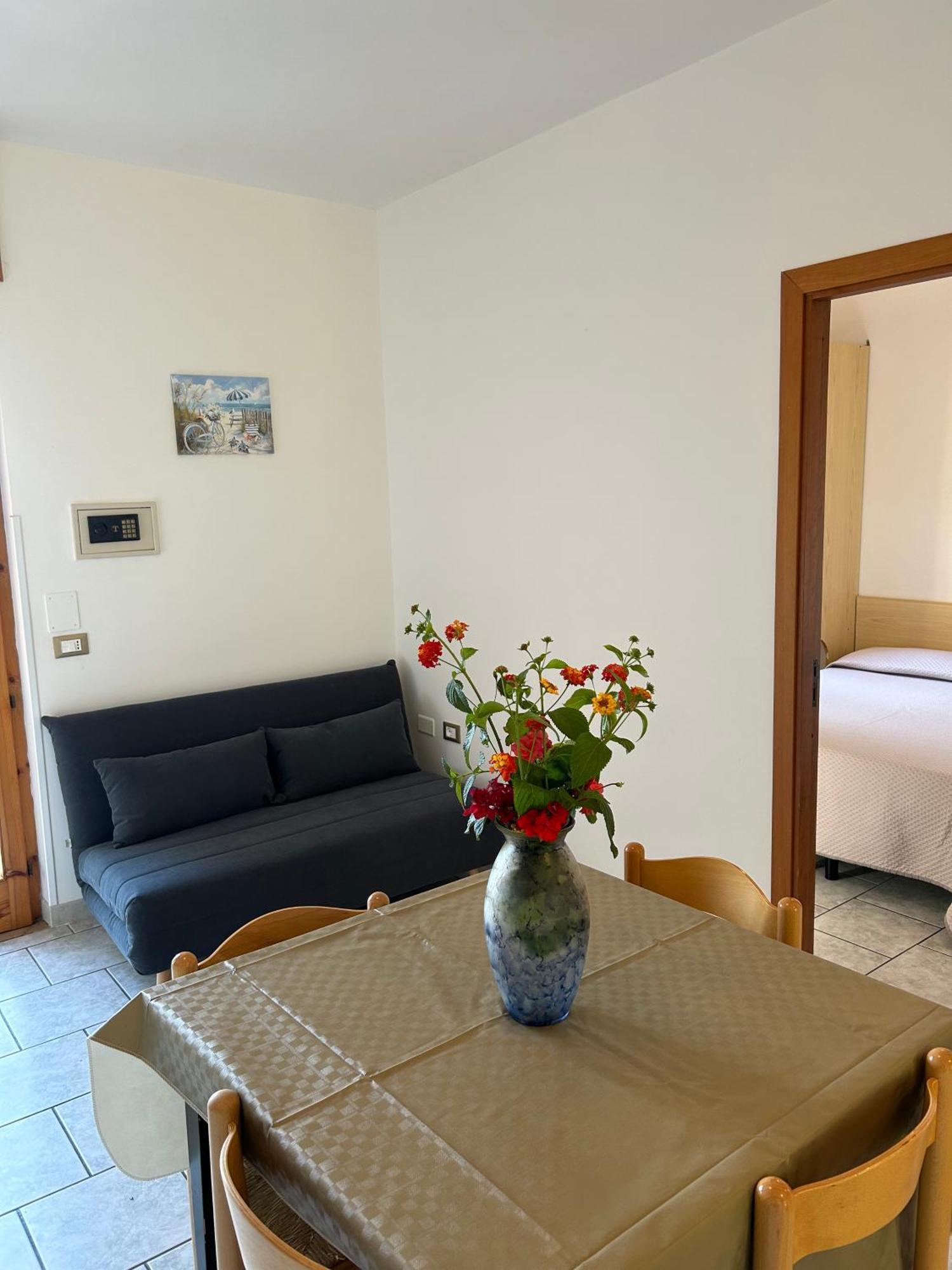 Residence San Luca Vieste Bagian luar foto