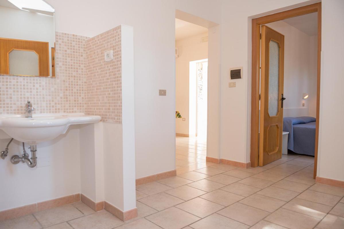Residence San Luca Vieste Bagian luar foto