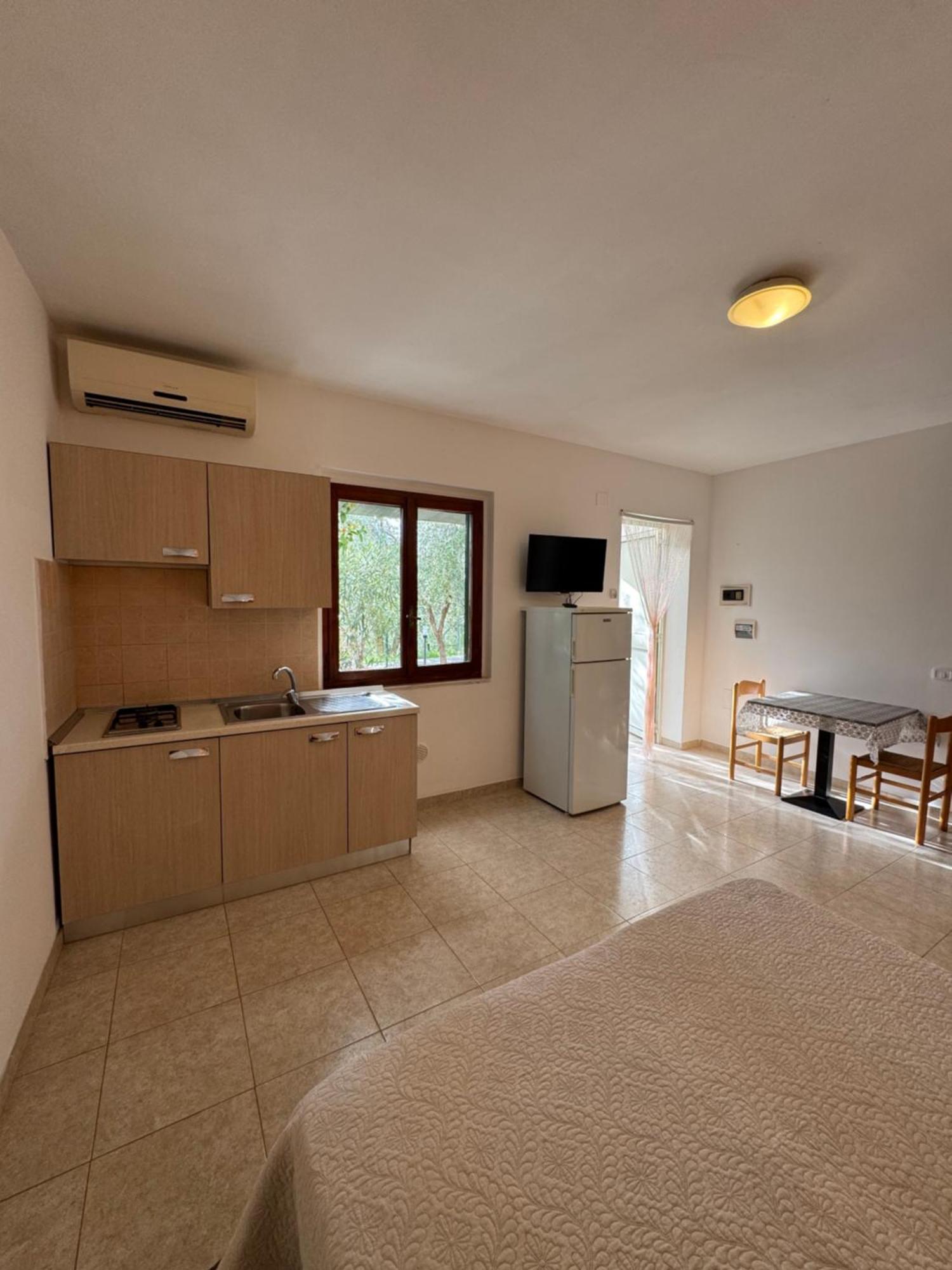 Residence San Luca Vieste Bagian luar foto